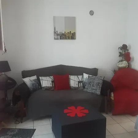 Au Rayon De Soleil Holiday home